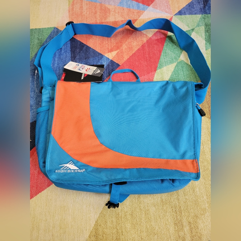 NWT High Sierra Chip Laptop Messenger Bag Torquoise Blue